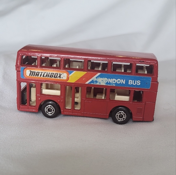 1981 Matchbox red London double decker bus - Picture 2 of 6